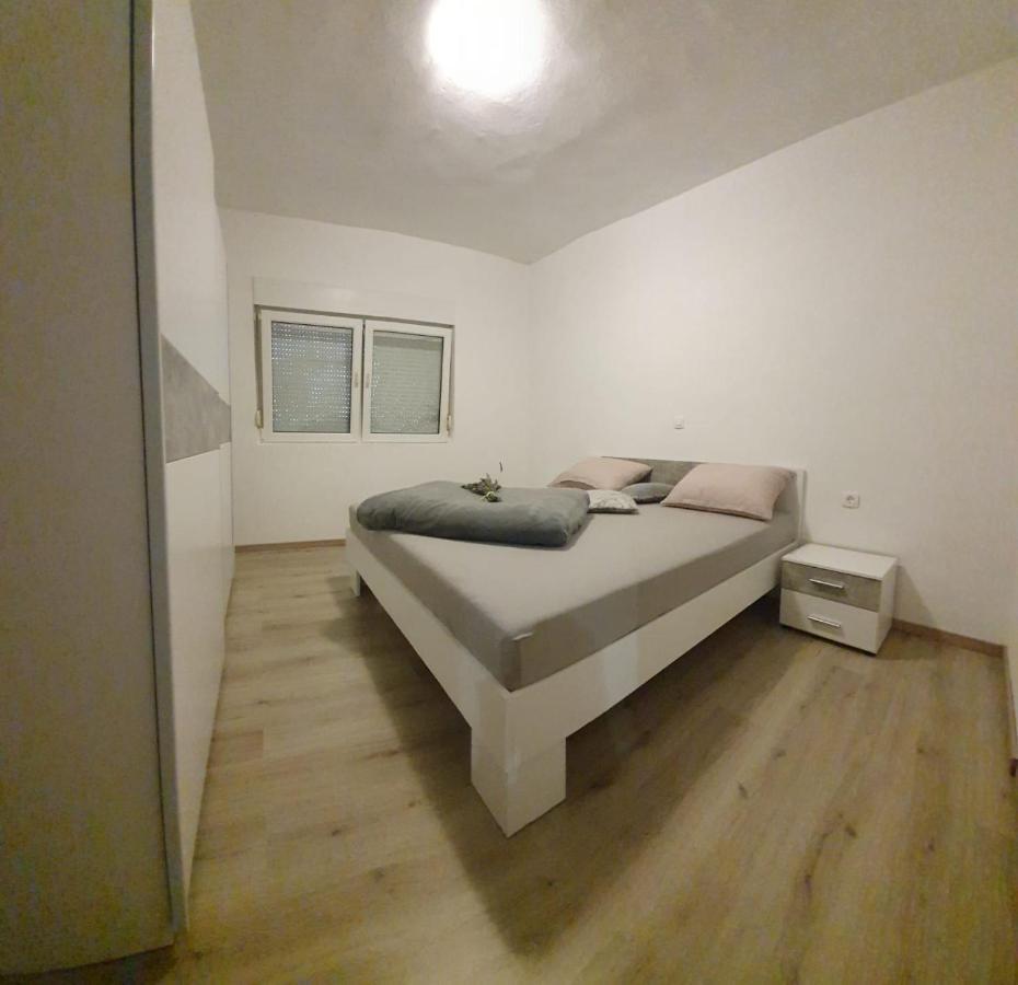 Apartman Skolj Jovici  ภายนอก รูปภาพ