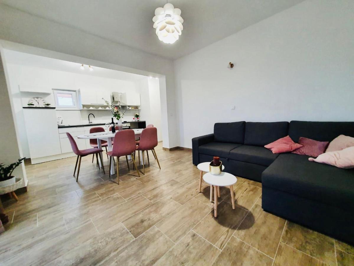 Apartman Skolj Jovici  ภายนอก รูปภาพ